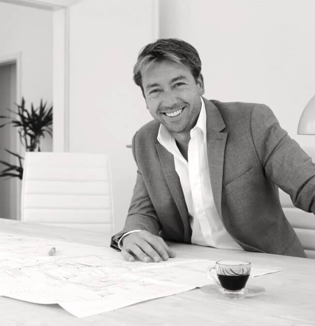 Jörg Aichinger, DEKRA-geprüfter Bausachverständiger für Gefrees